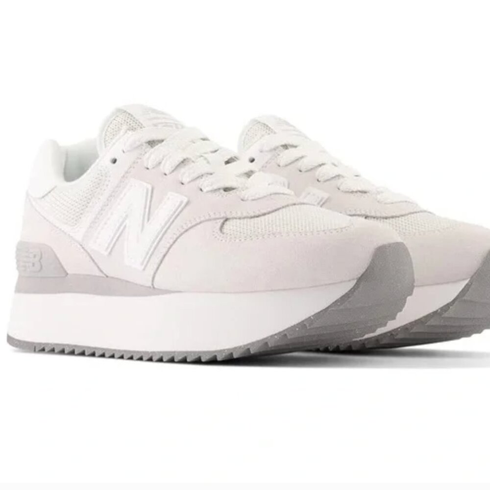 New Balance 574+ Size 9- Good condition